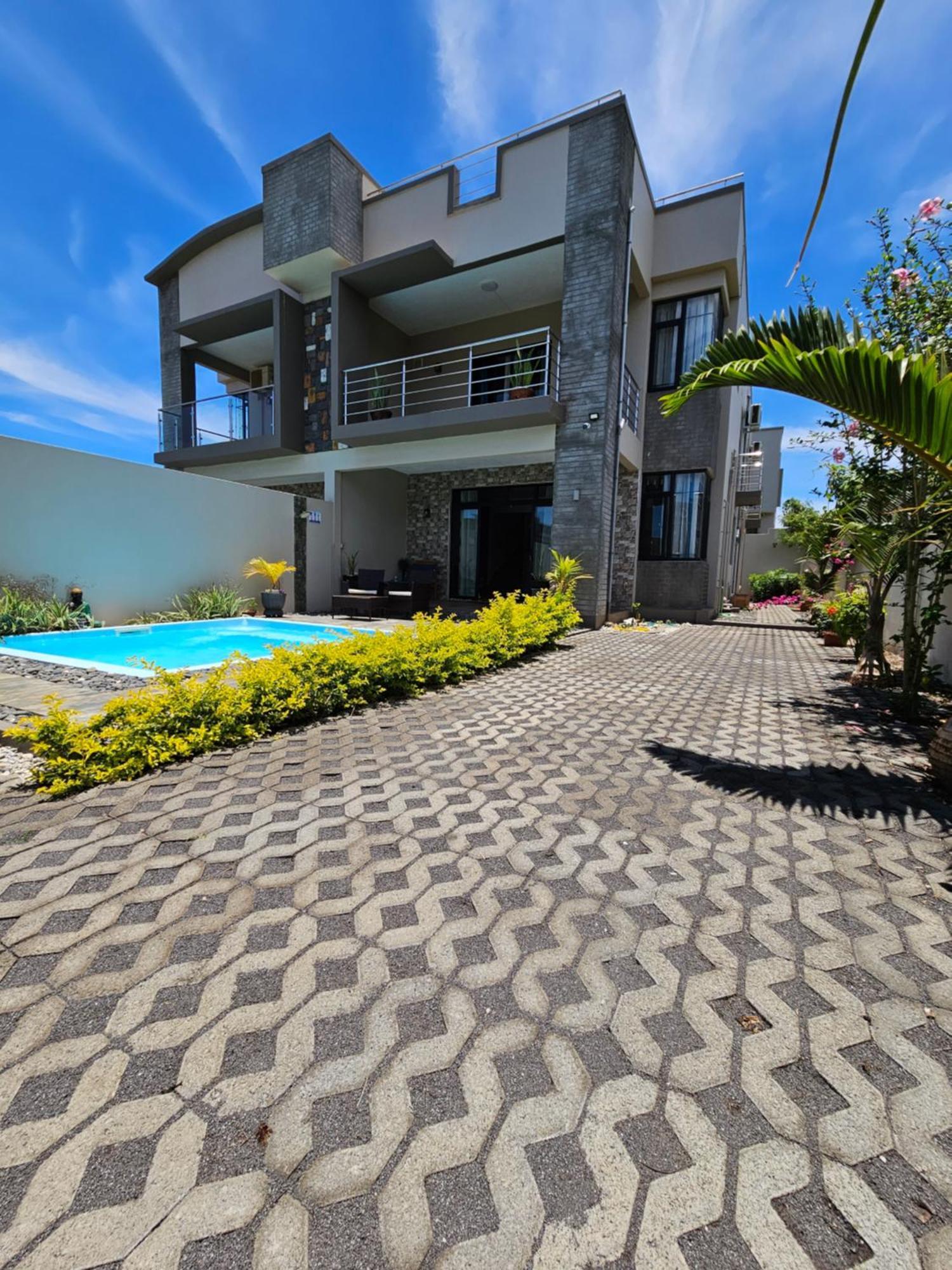 Villa Aahana - Flic-en-Flacq Екстериор снимка